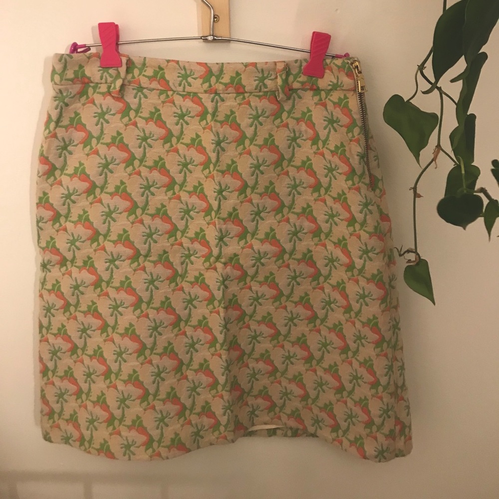 Lauren Moffat fun floral skirt